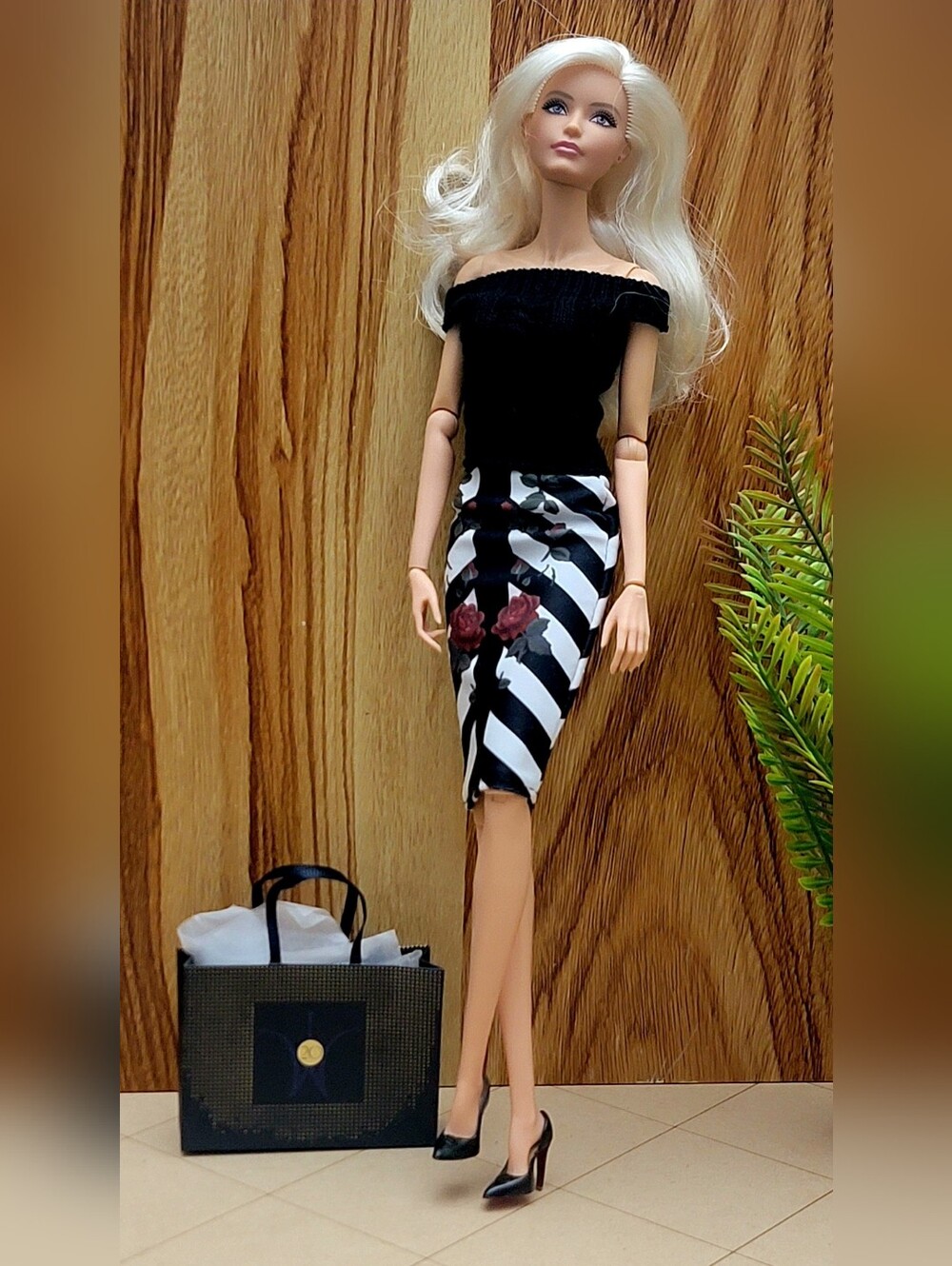 Barbie Basics #2 Mengf Articulated Body.